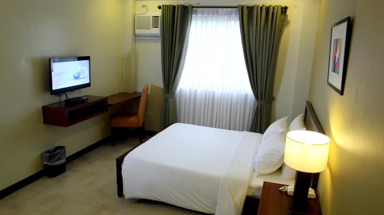 North Garden Suites Davao City Dış mekan fotoğraf