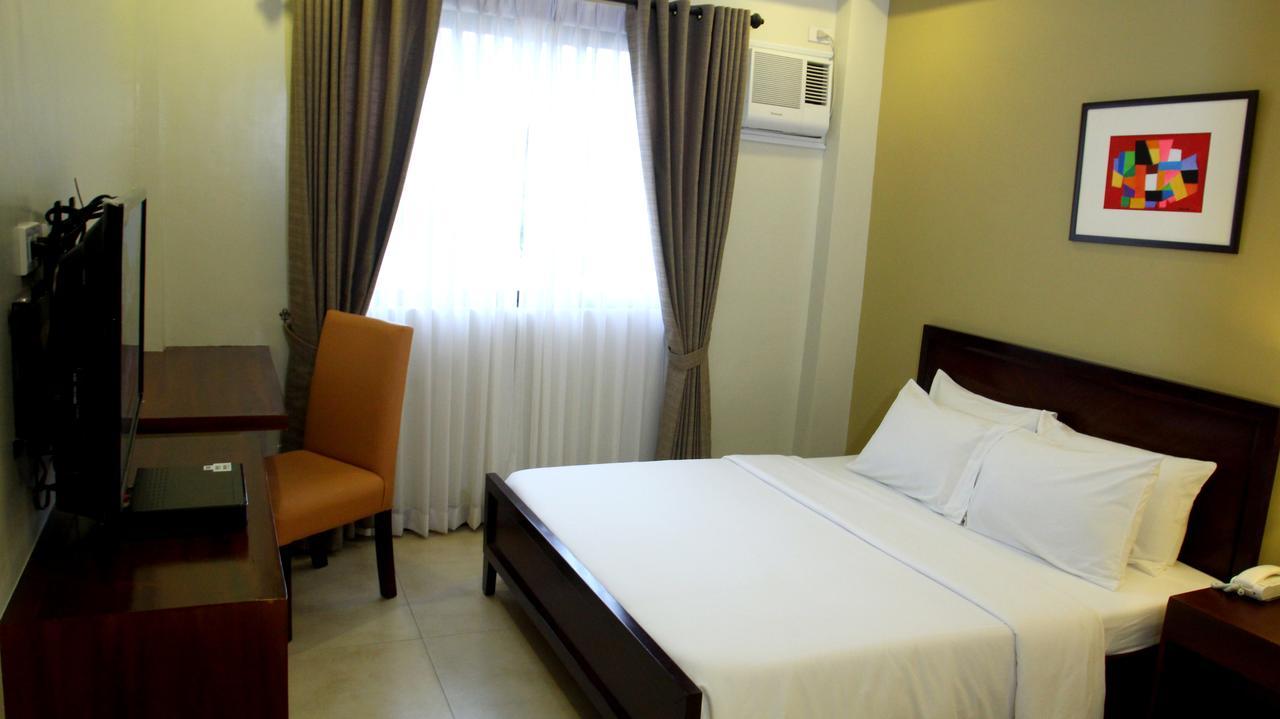 North Garden Suites Davao City Dış mekan fotoğraf